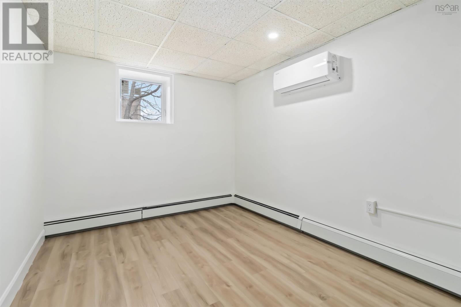 Property 20 of 30 of 5 Main Street