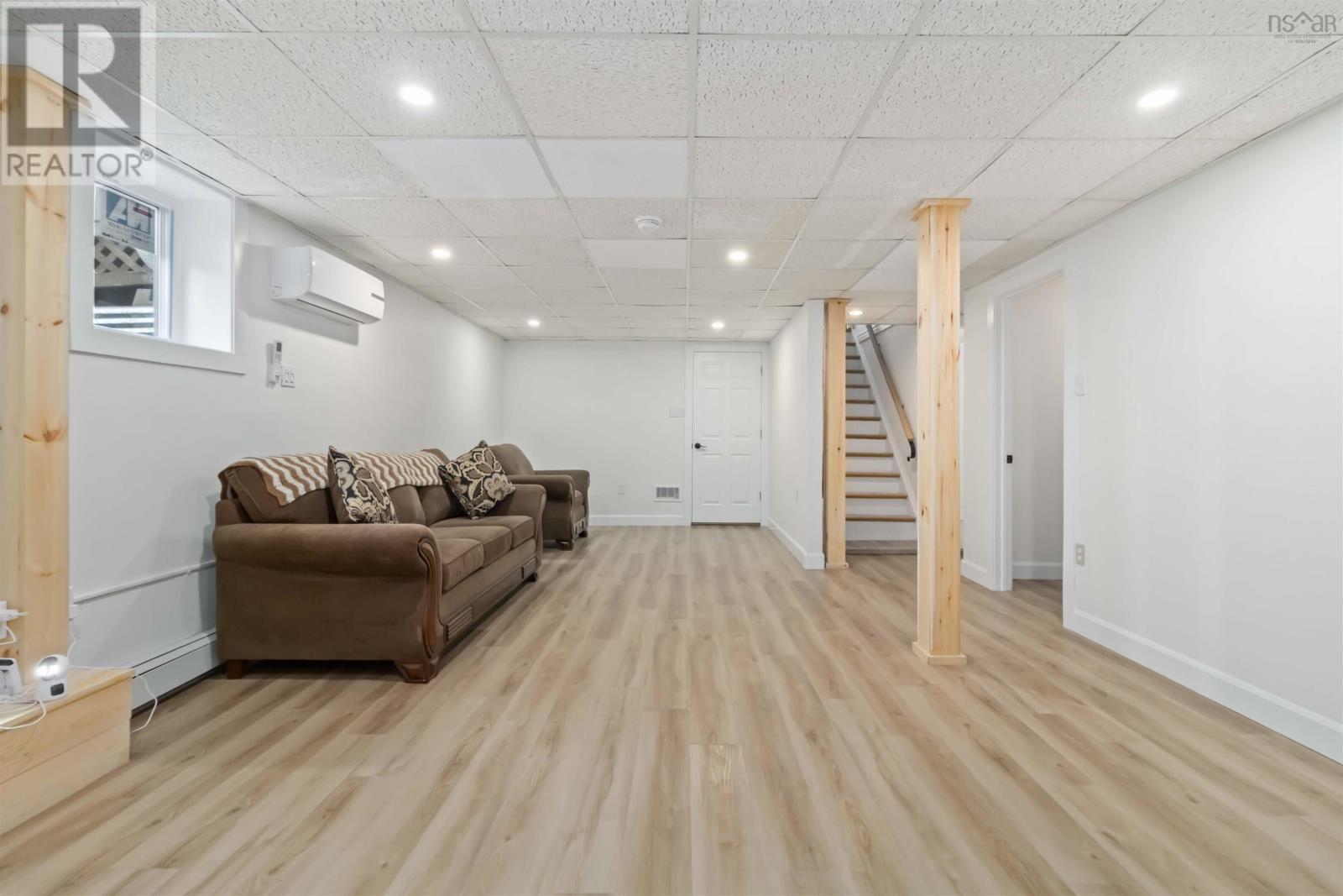 Property 18 of 30 of 5 Main Street