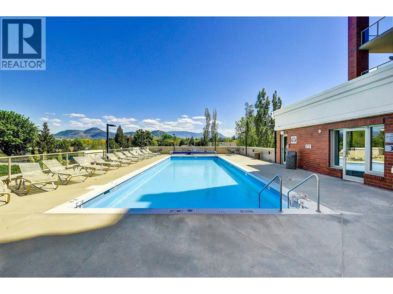 1209 1160 Bernard Avenue, Kelowna