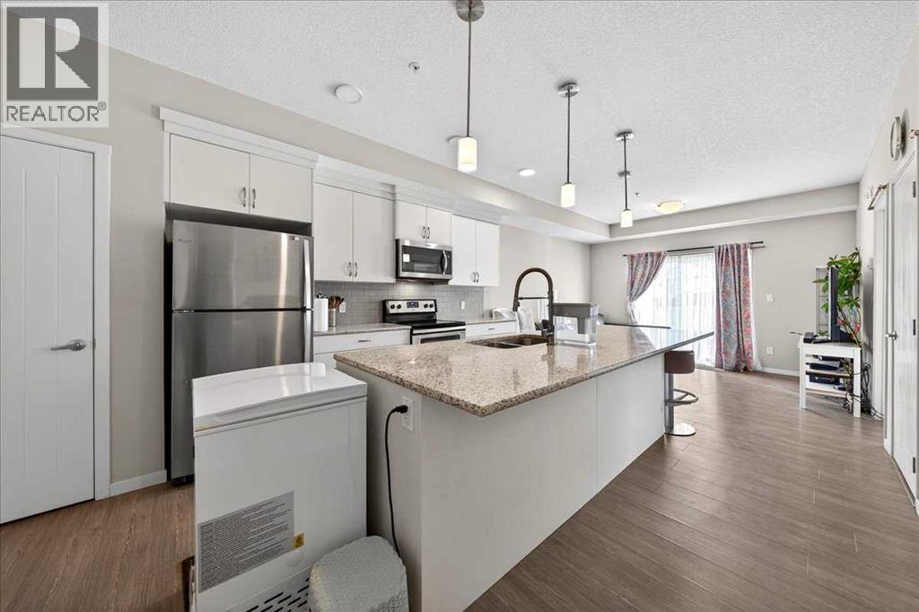 #101 20 SETON PARK SE - 12