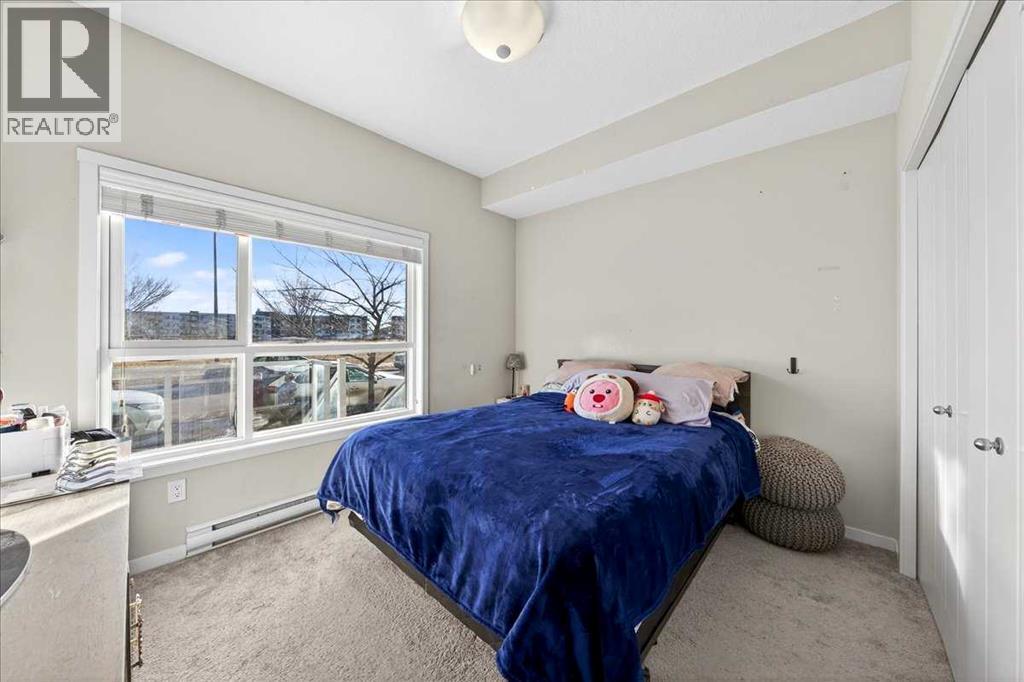 #101 20 SETON PARK SE - 19