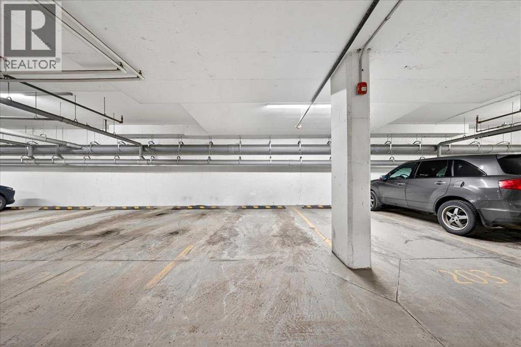 #101 20 SETON PARK SE - 31