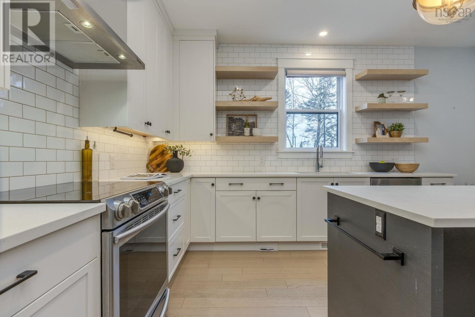 Property 17 of 48 of 268 Gaspereau Run