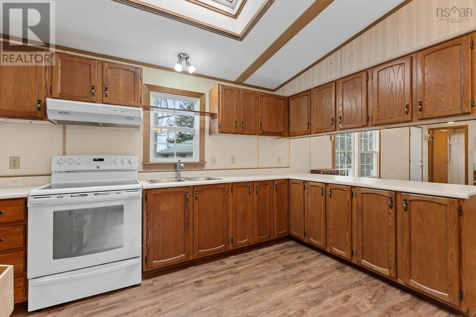 Property 13 of 35 of 210 Ellershouse Road