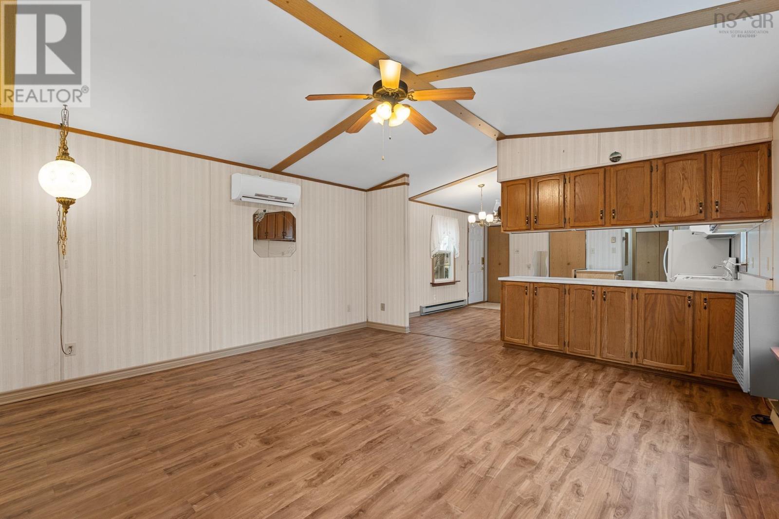 Property 22 of 35 of 210 Ellershouse Road