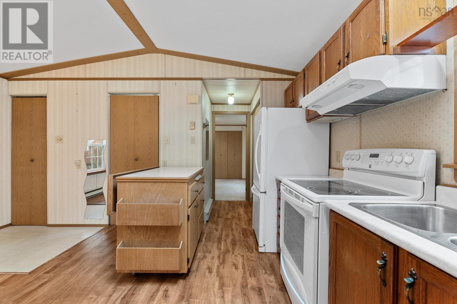 Property 12 of 35 of 210 Ellershouse Road