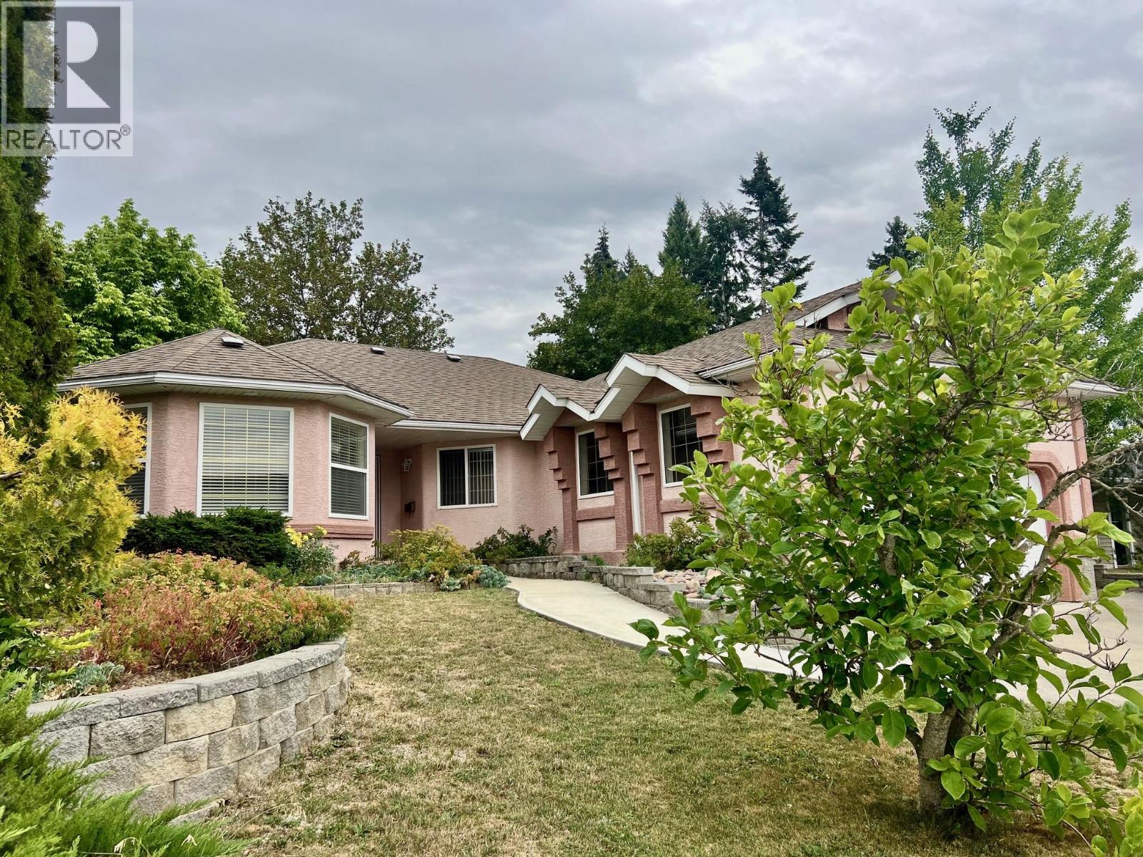 312 4th Avenue S, Creston