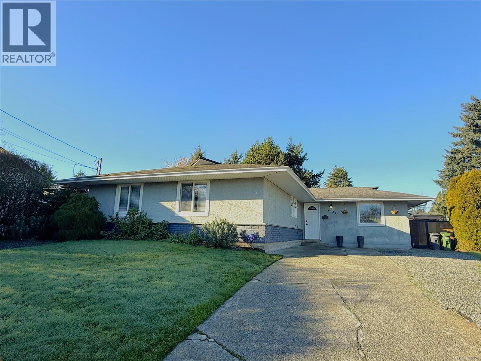 6144 Edgehill Pl, Duncan