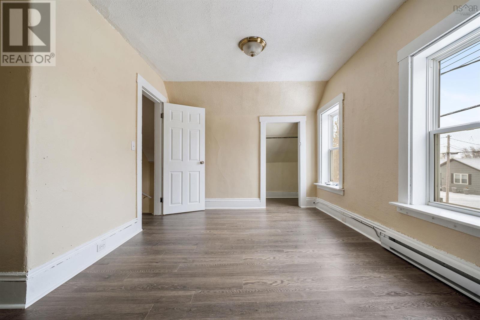 Property 18 of 46 of 34 A & B St Mary's Street