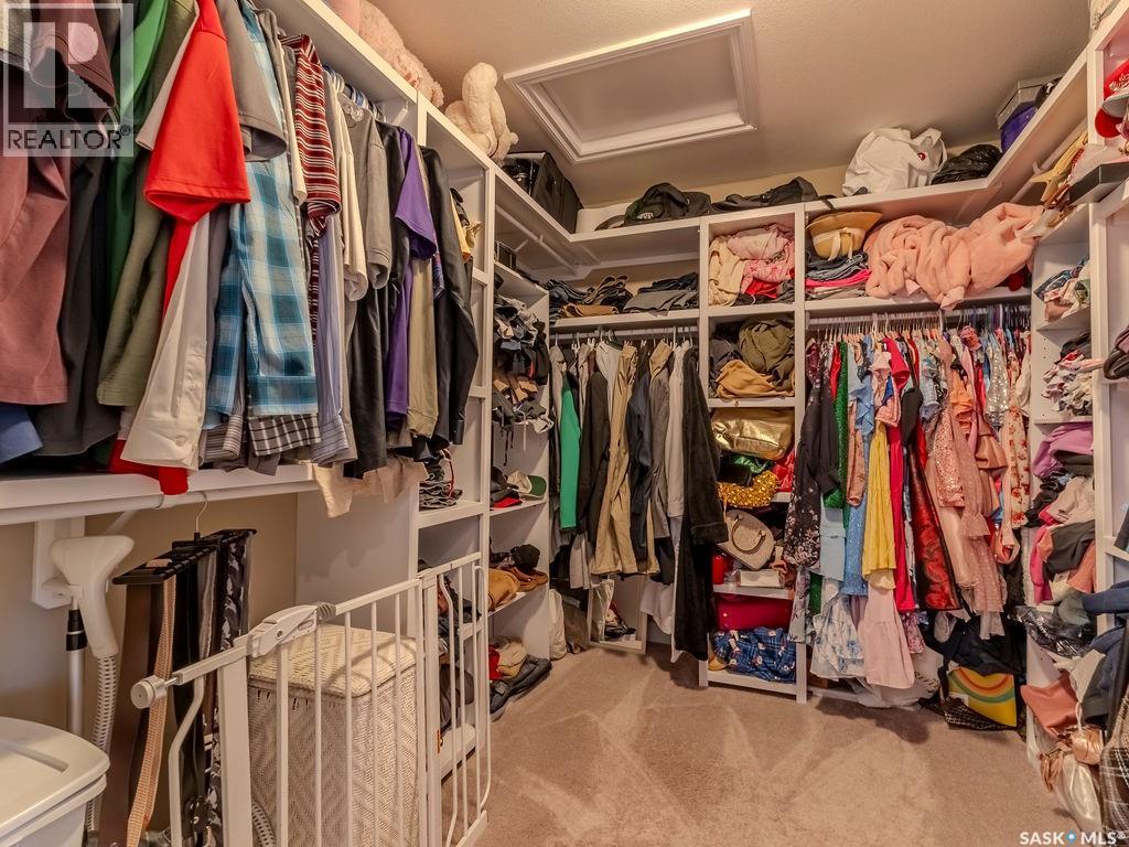 Single Family House 2 Level for Sale in   Salloum CRESCENT Saskatoon 