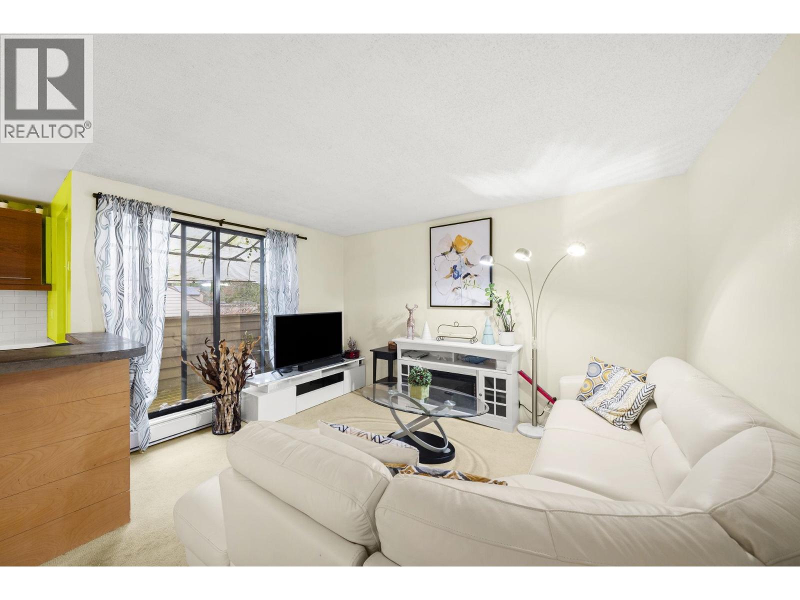 201 9145 SATURNA DRIVE, Burnaby