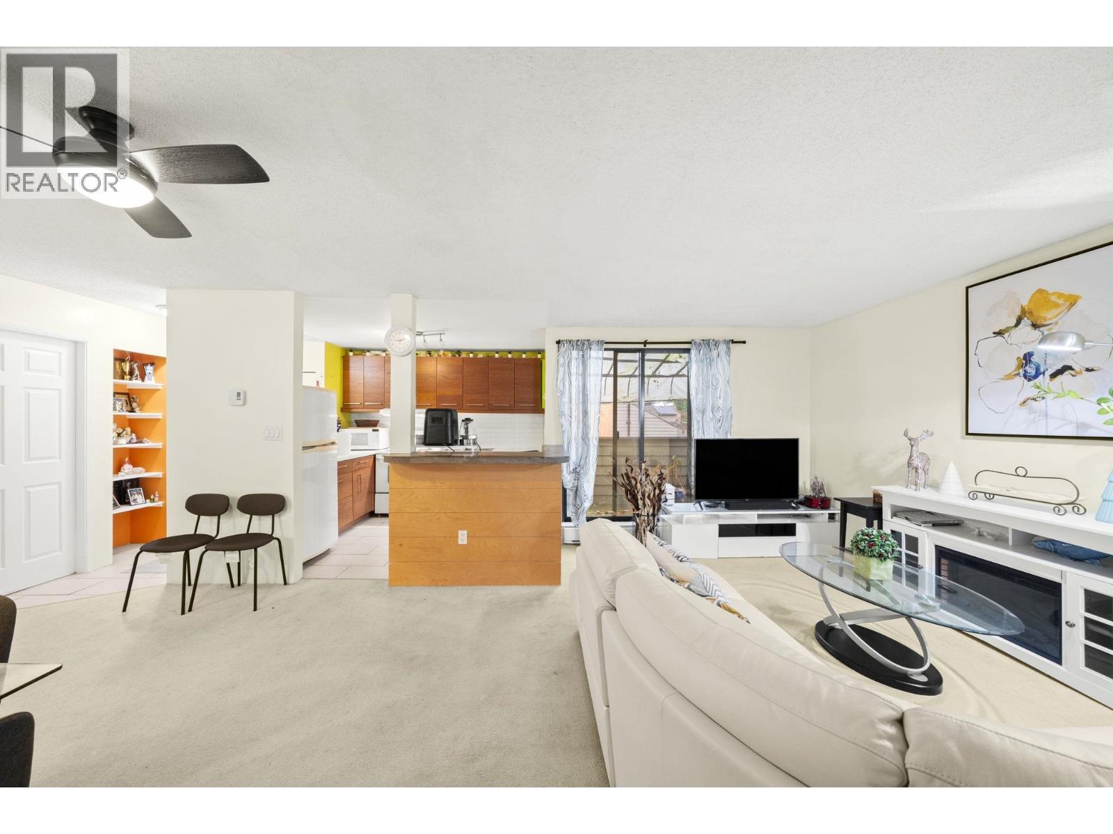 201 9145 SATURNA DRIVE, Burnaby