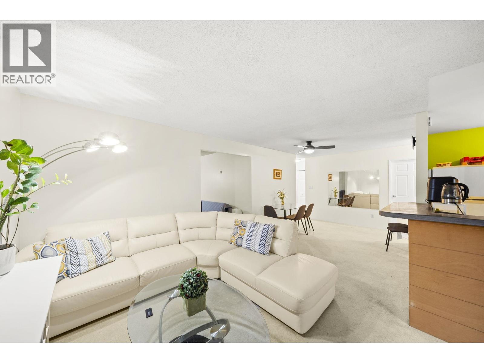 201 9145 SATURNA DRIVE, Burnaby