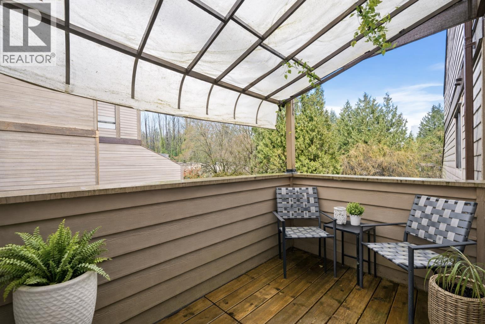 201 9145 SATURNA DRIVE, Burnaby