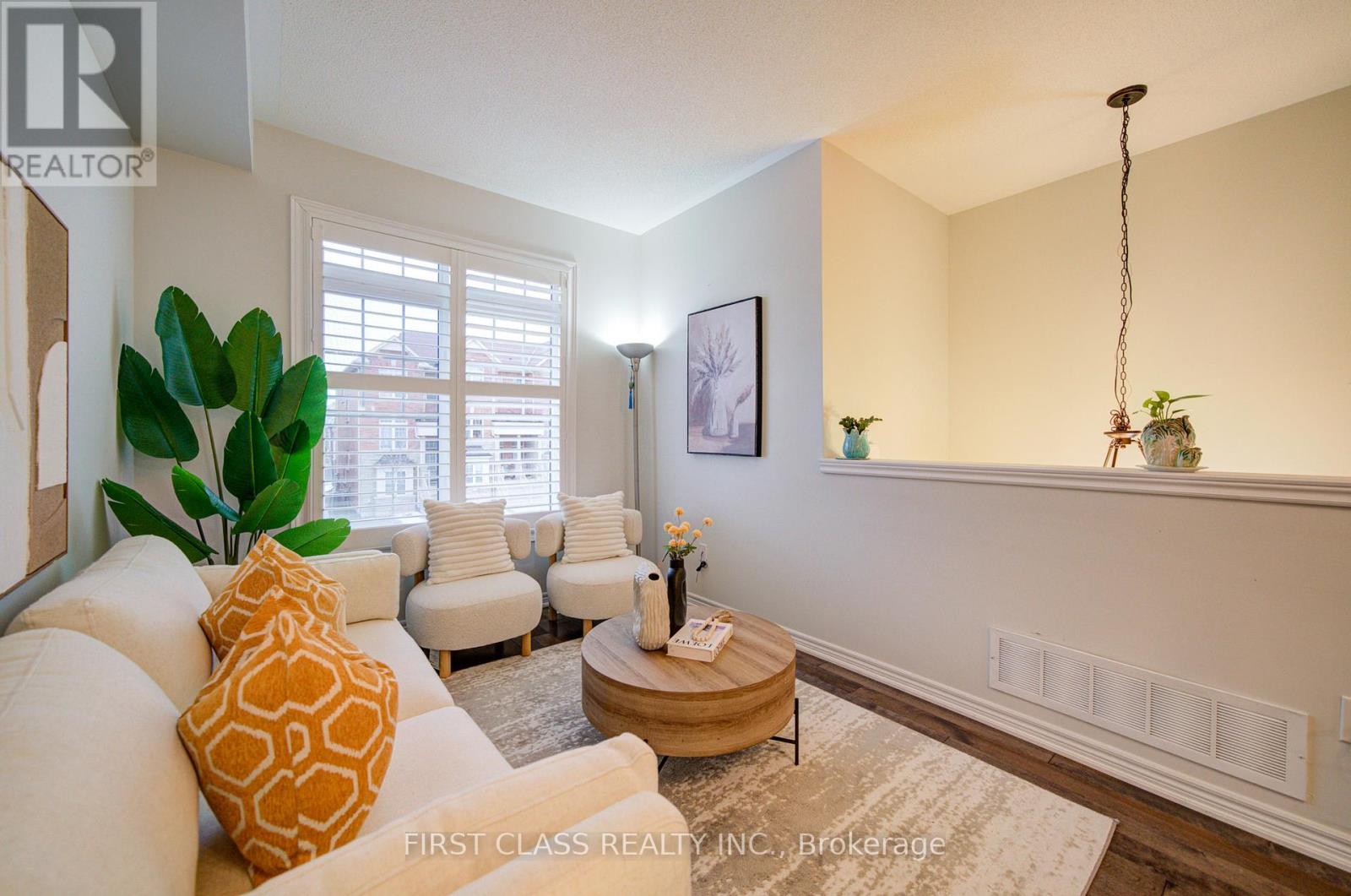 322 DELRAY DRIVE - Photo 5 of 33, Markham (Greensborough), Ontario