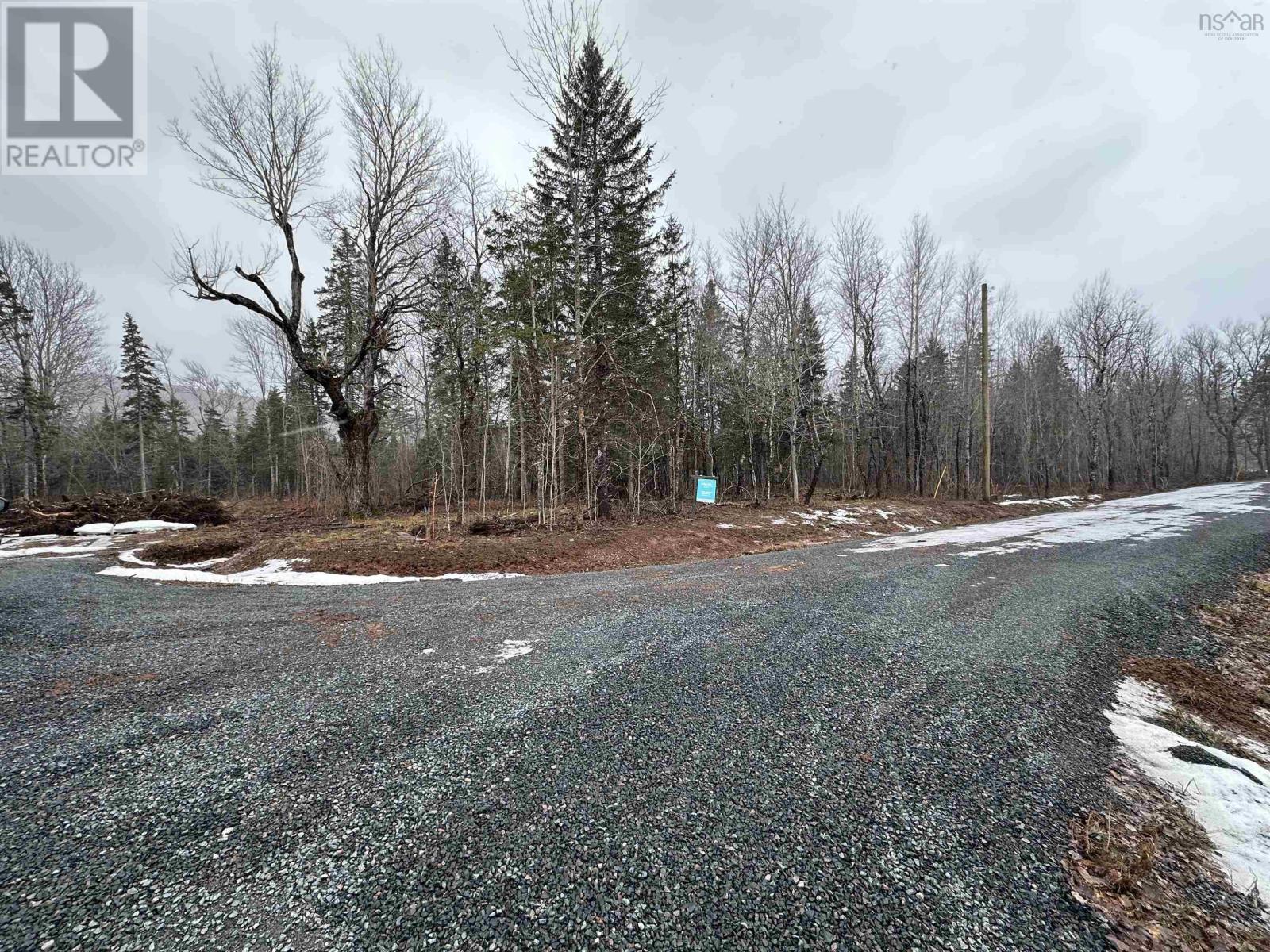 Property 4 of 9 of 17 Glades Run