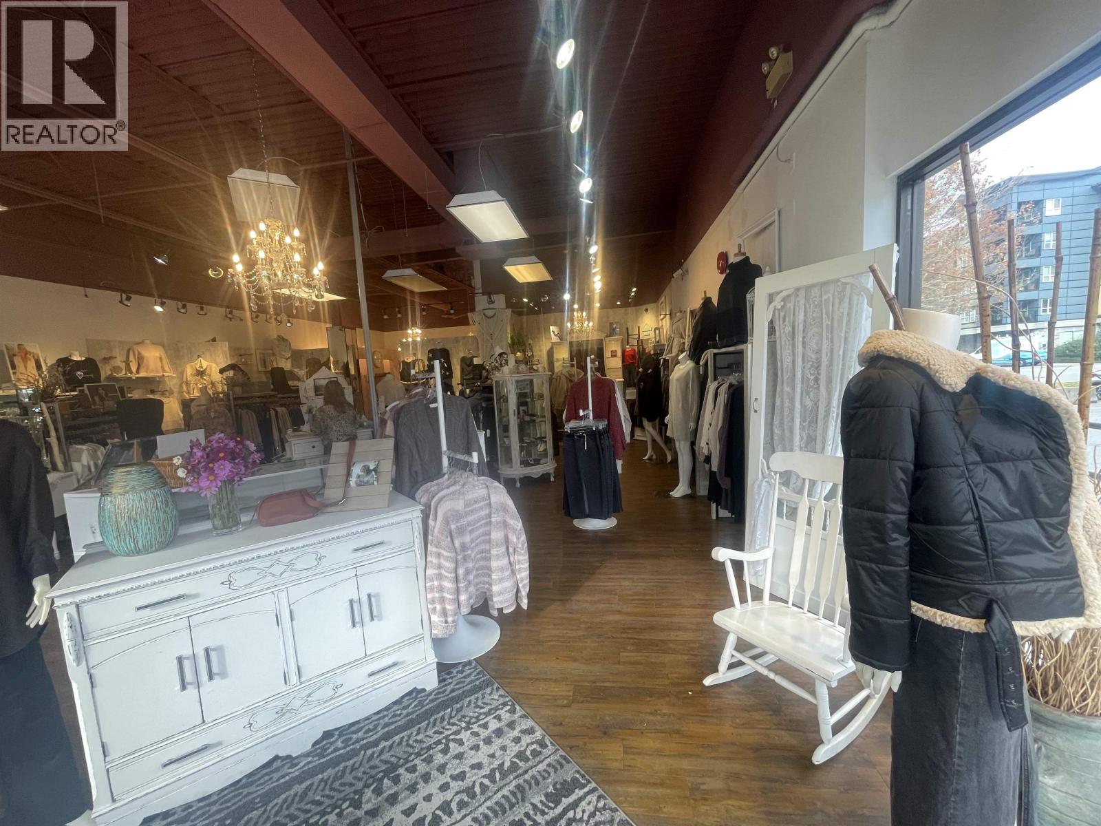 Business in Squamish - Image 4