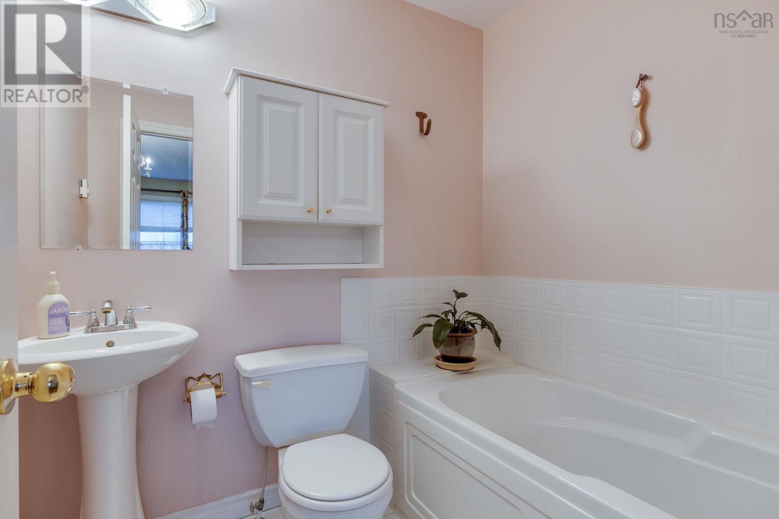 Property 18 of 36 of 159 Village Green Lane