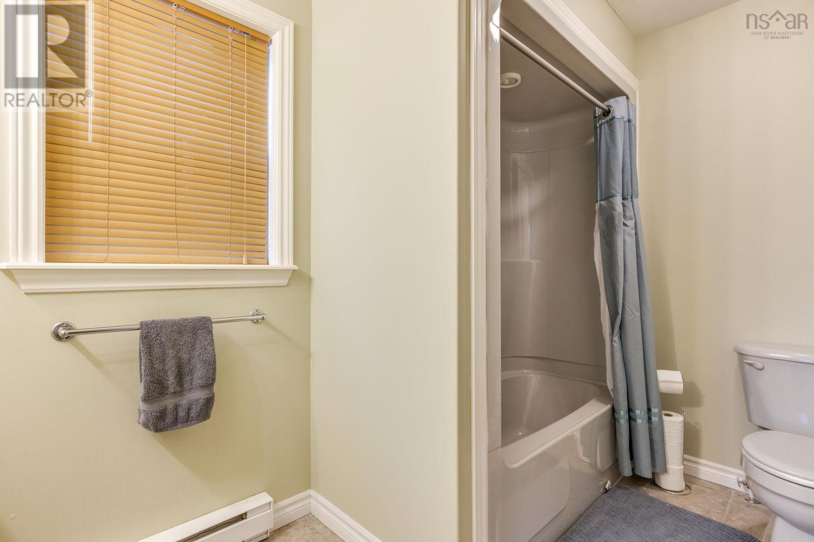 Property 23 of 36 of 159 Village Green Lane