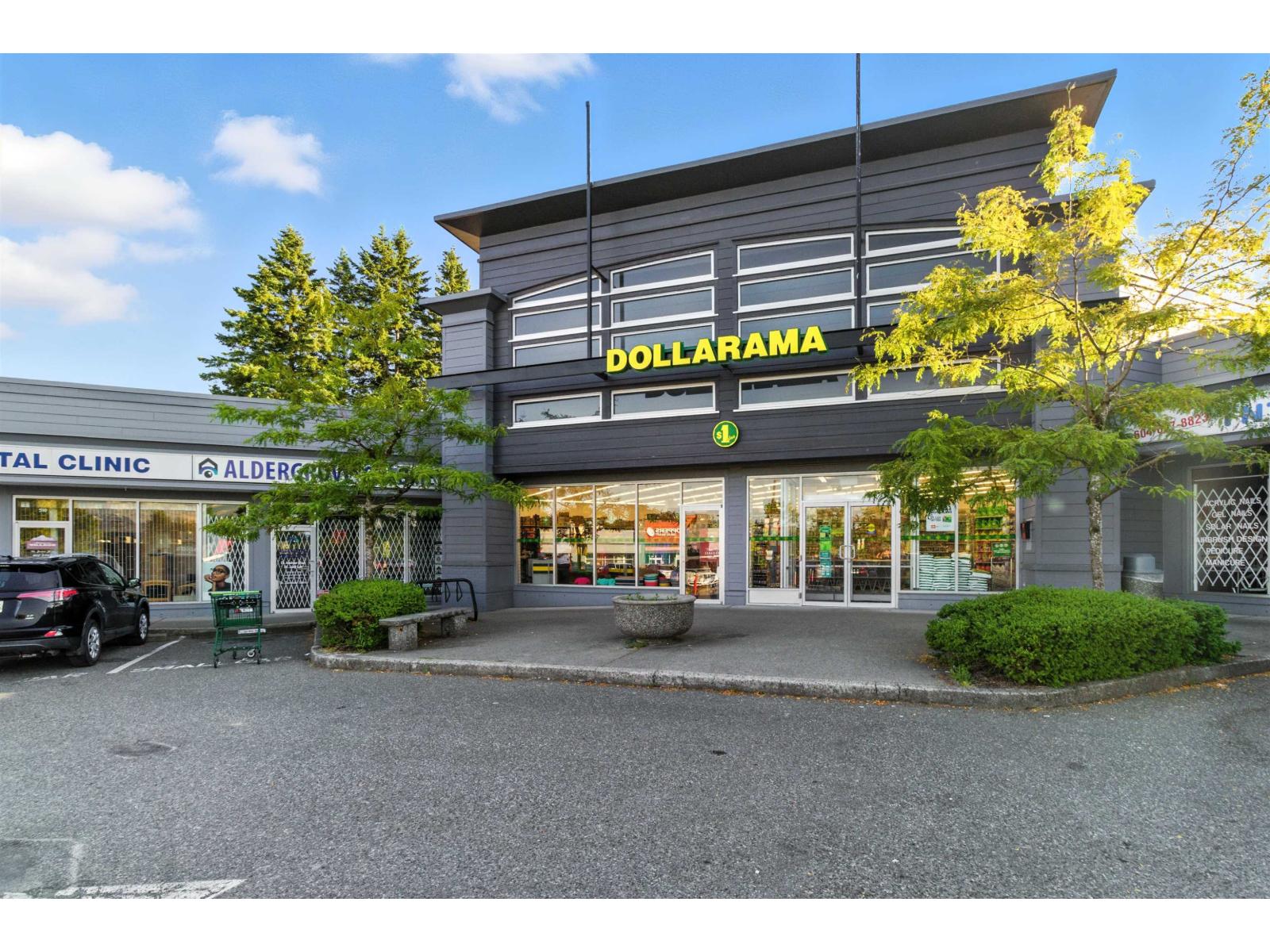 128 SPRINGFIELD DRIVE, Langley