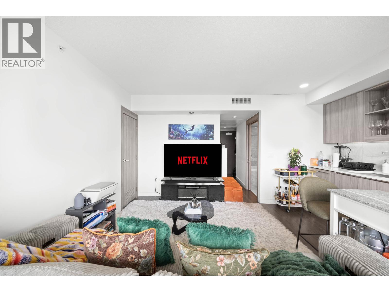 2304 89 NELSON STREET, Vancouver