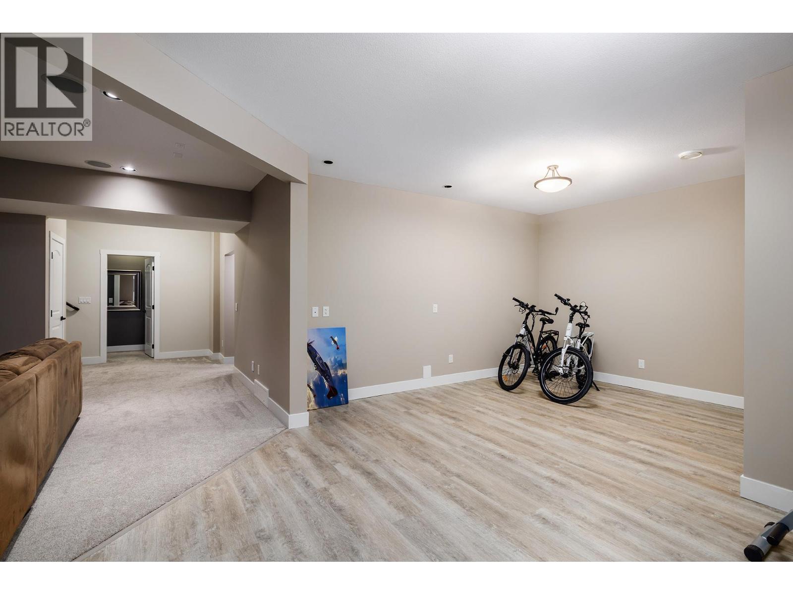  387 Rindle Court, Kelowna