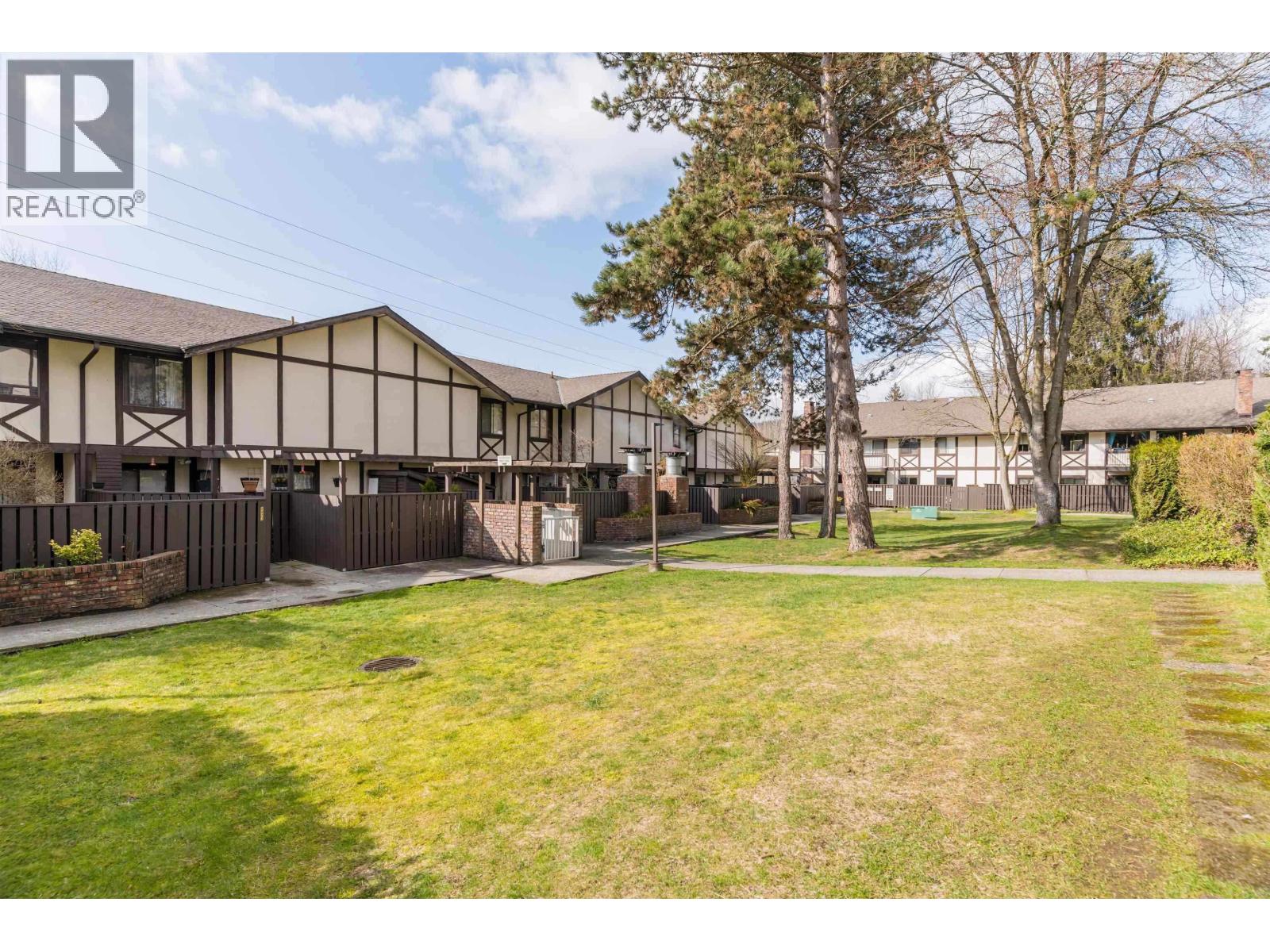 8851 HORNE STREET, Burnaby