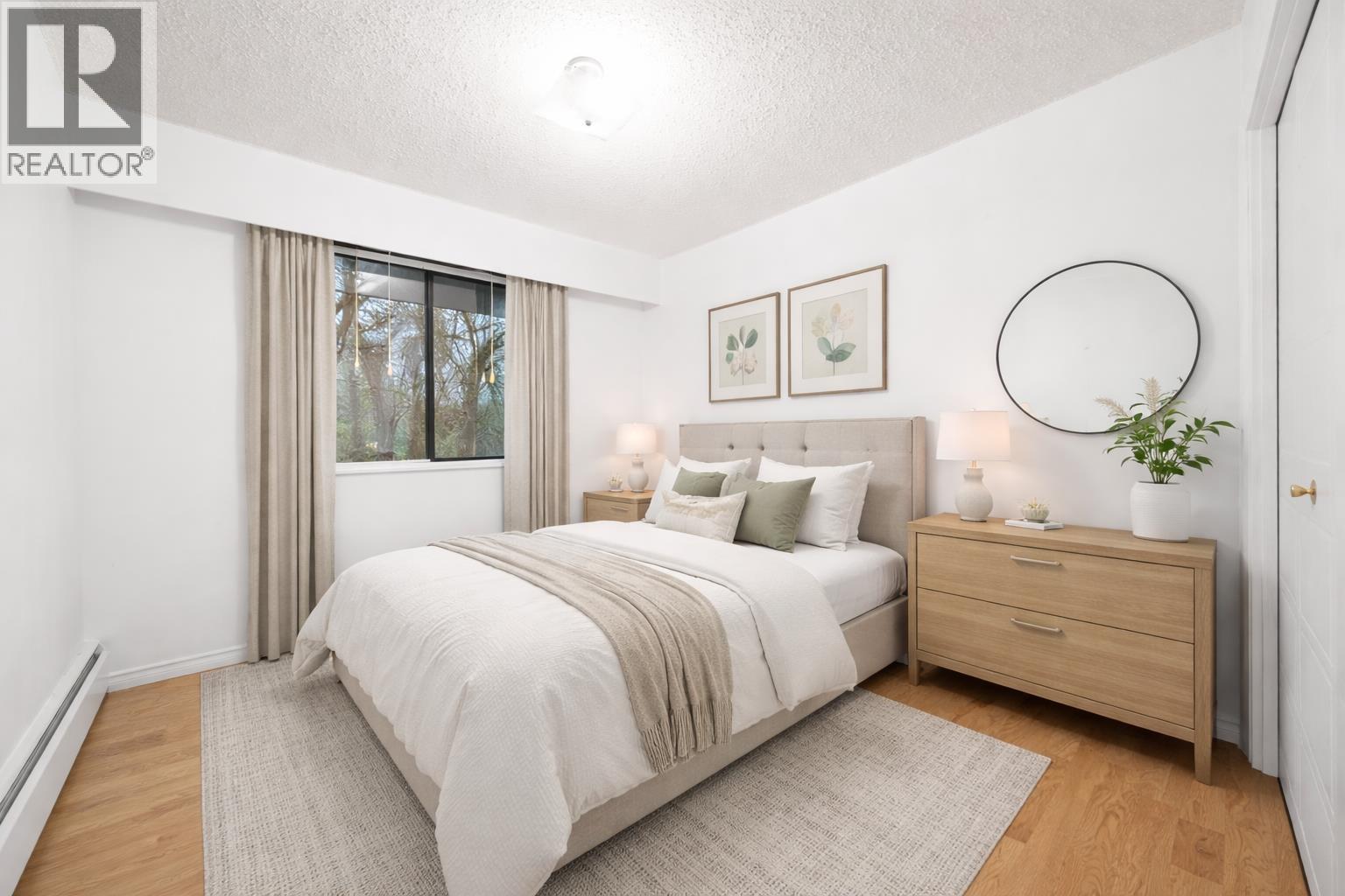 8851 HORNE STREET, Burnaby