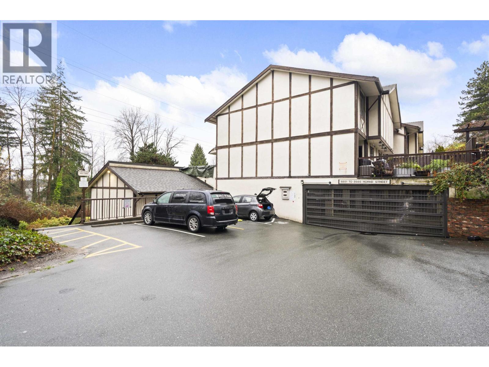 8851 HORNE STREET, Burnaby