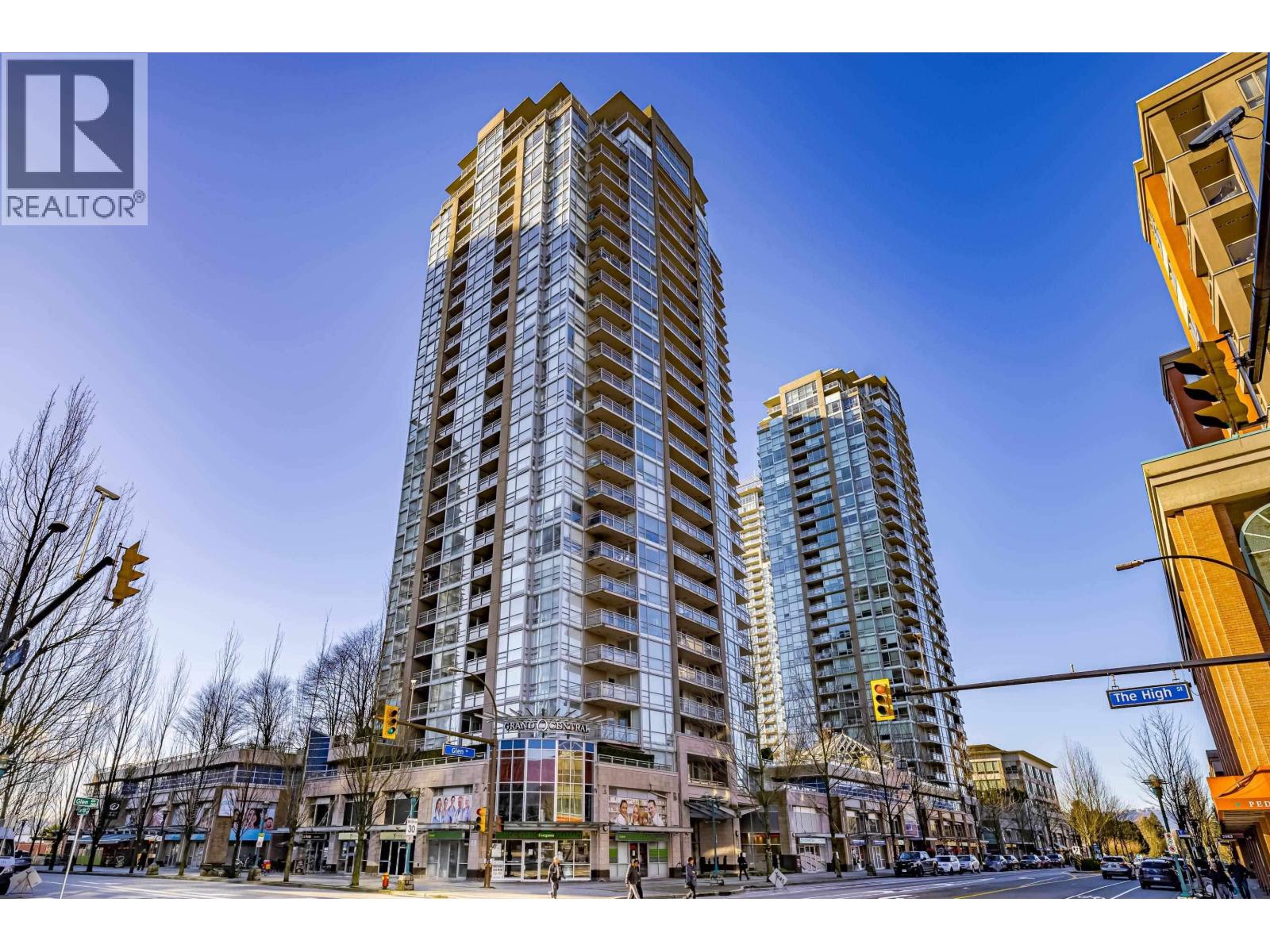 3104 2978 GLEN DRIVE