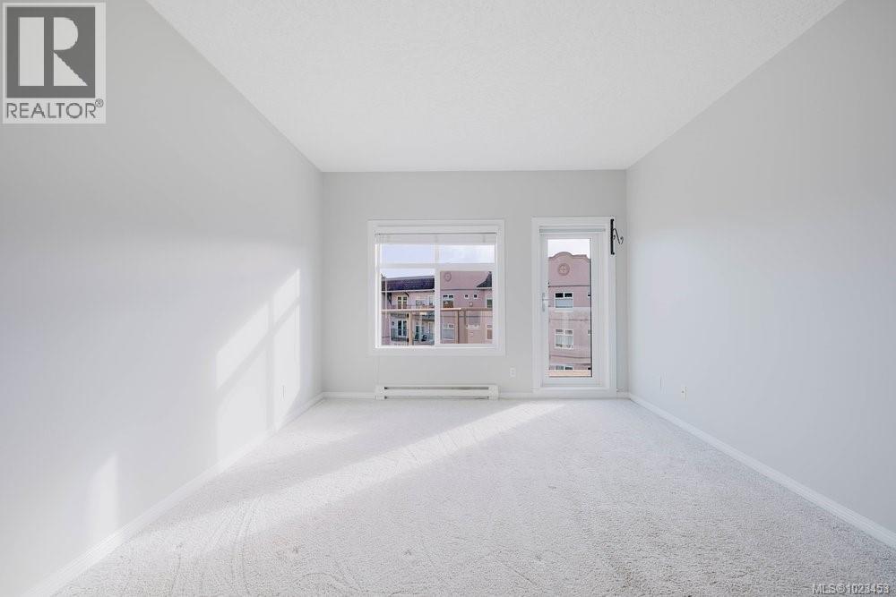 401 1085 Tillicum Road, Esquimalt