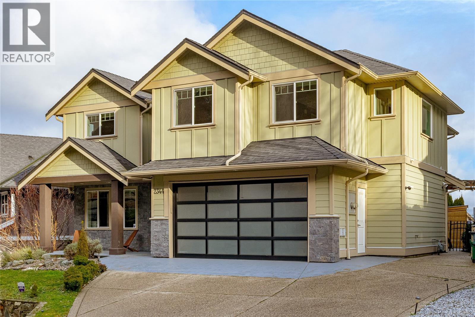  2344 Nicklaus Drive, Langford