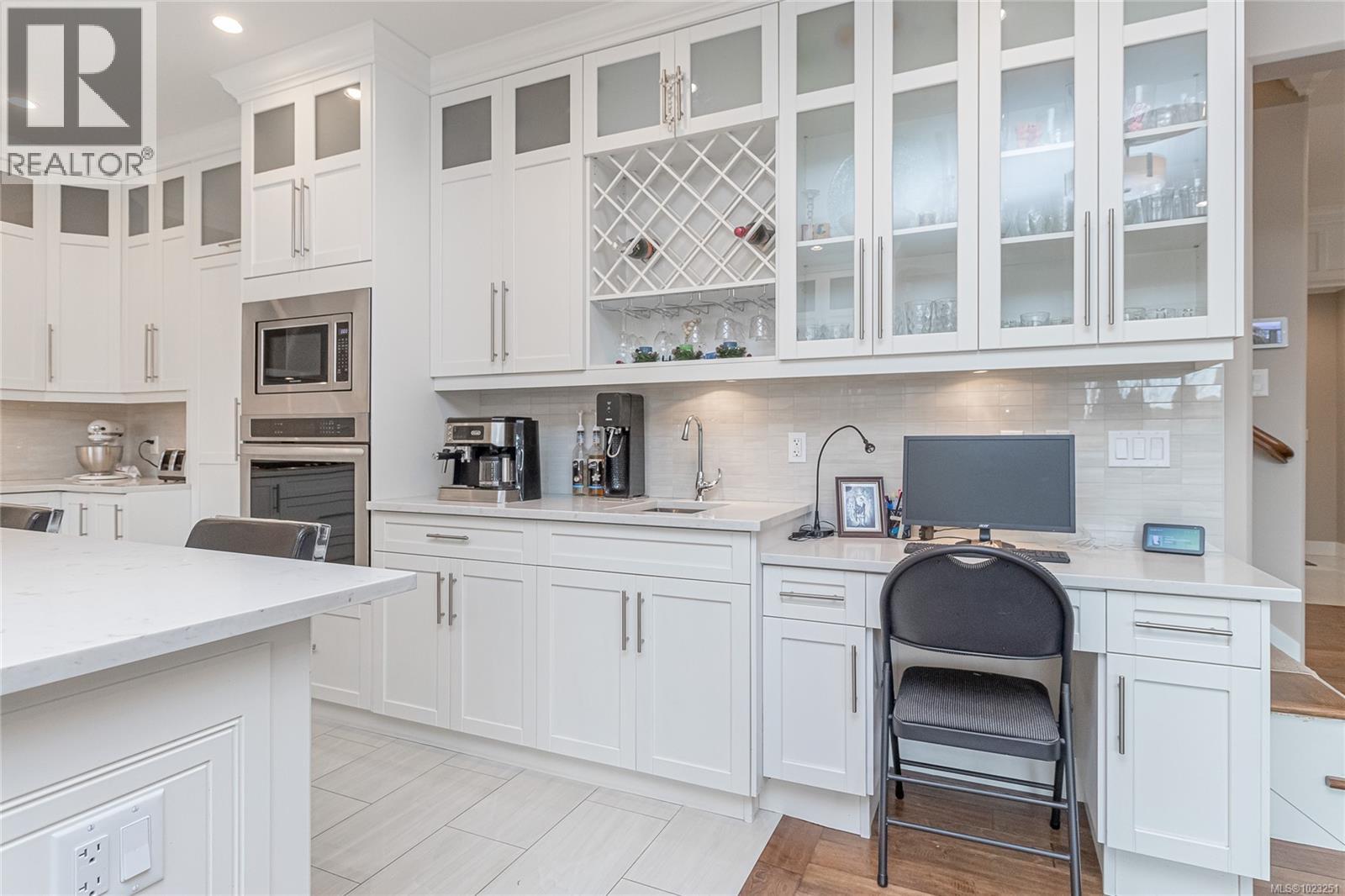  2344 Nicklaus Drive, Langford