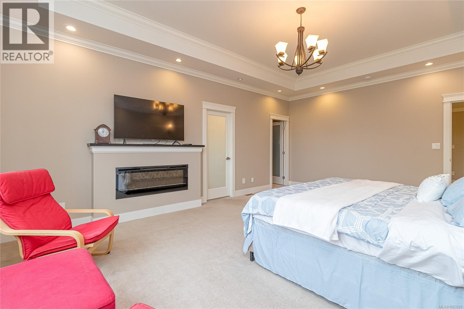  2344 Nicklaus Drive, Langford