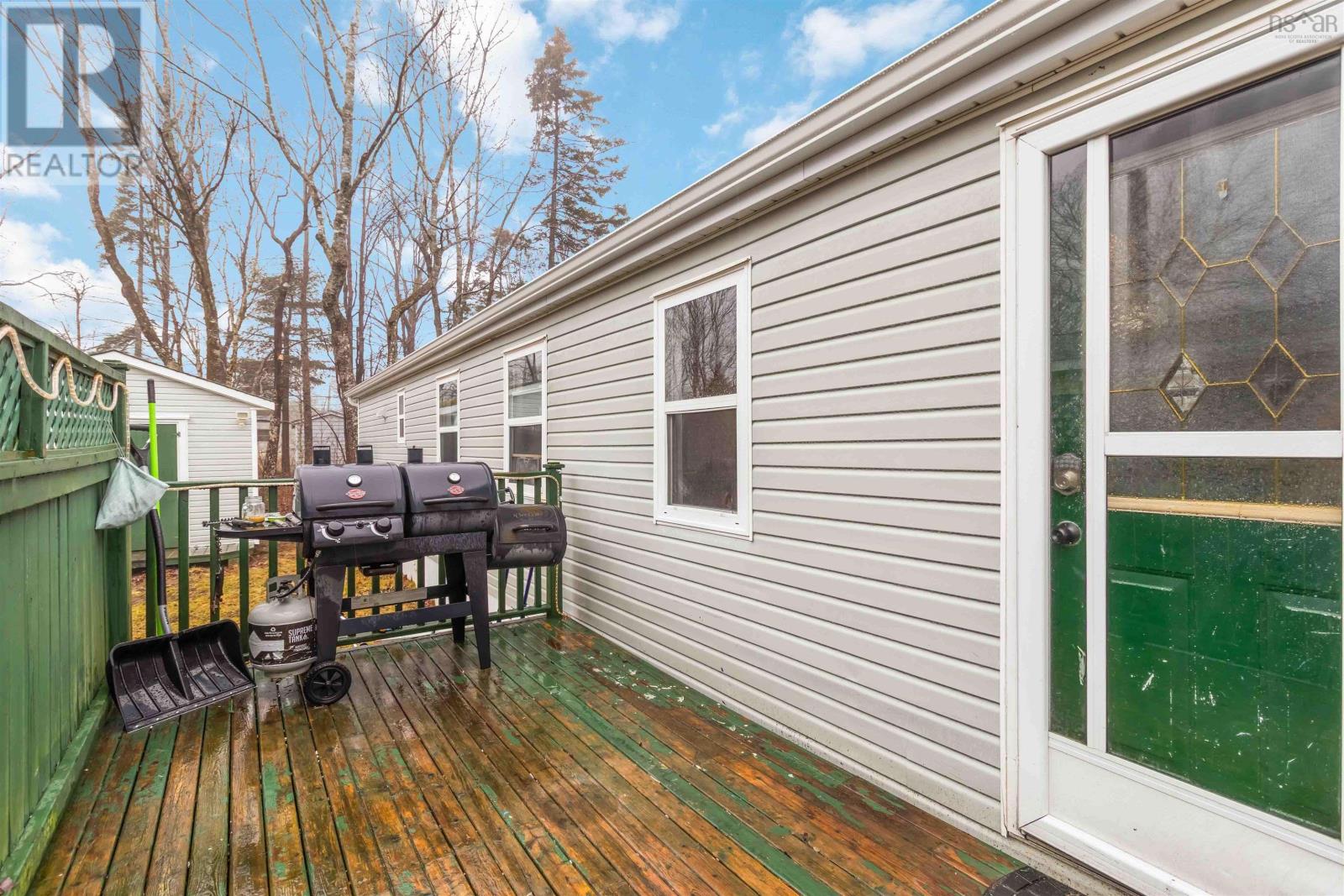 Property 5 of 30 of 33 Elcona Drive