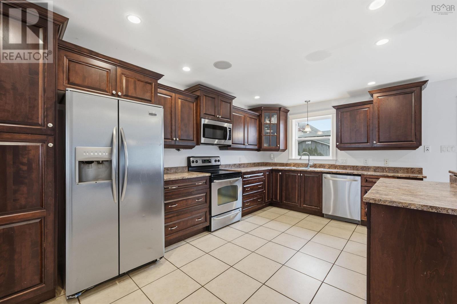 Property 8 of 49 of 24 Gilbert Street