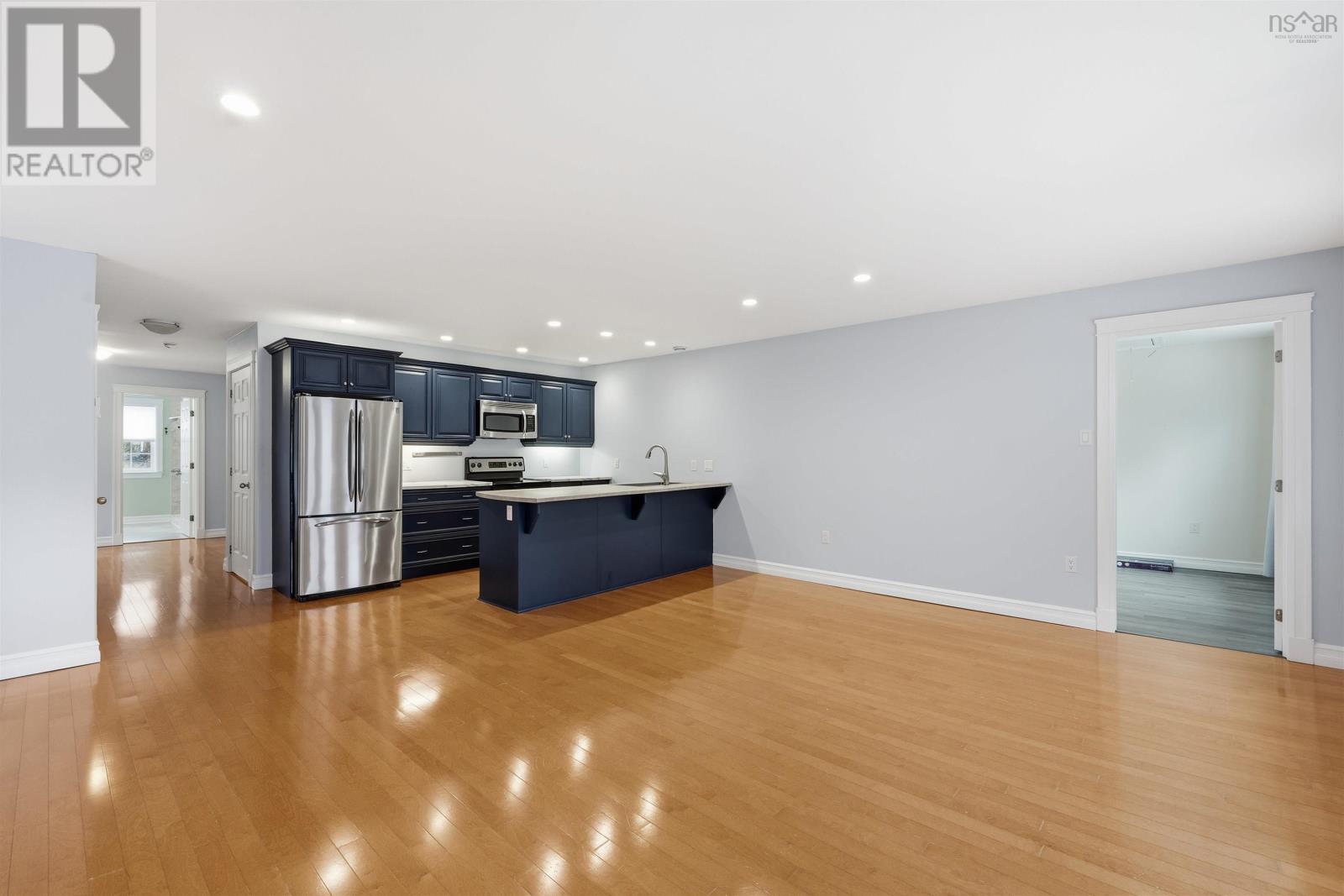 Property 33 of 49 of 24 Gilbert Street