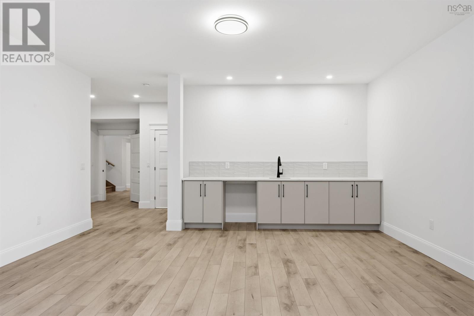 Property 41 of 49 of 6 Glissade Court