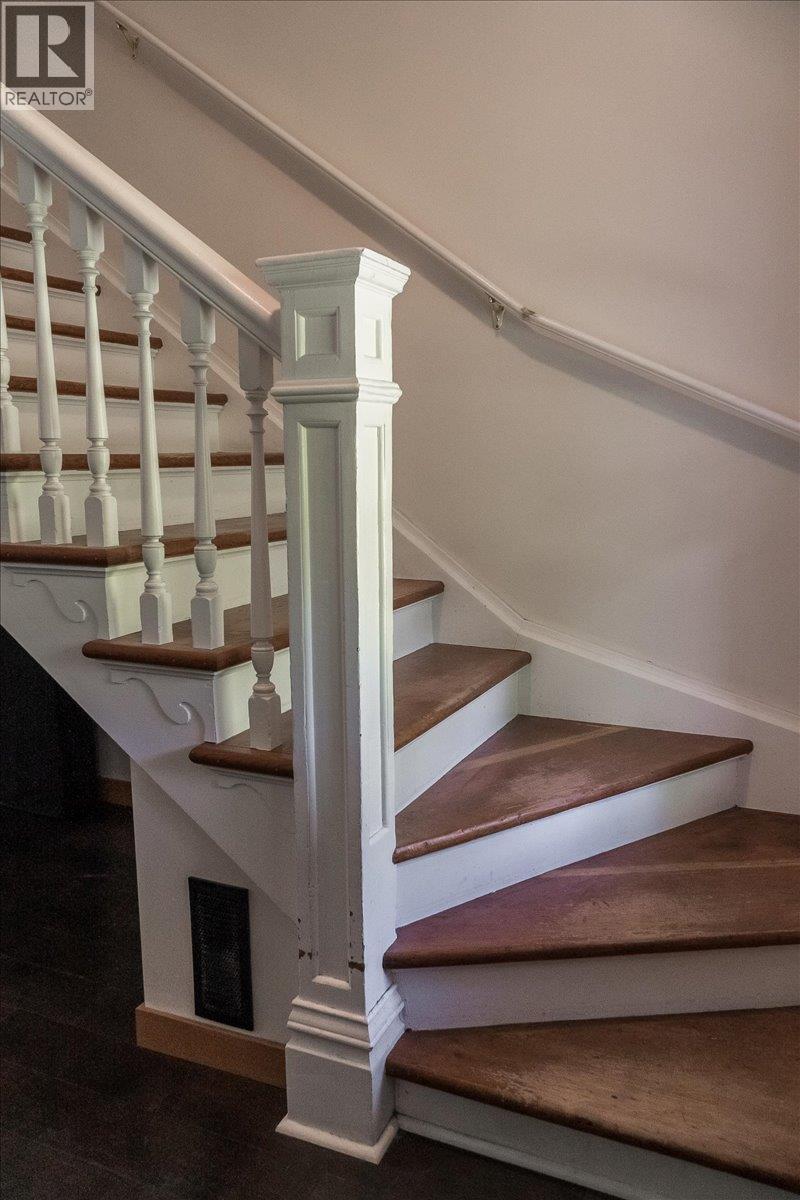 922 FRONT Street, Nelson