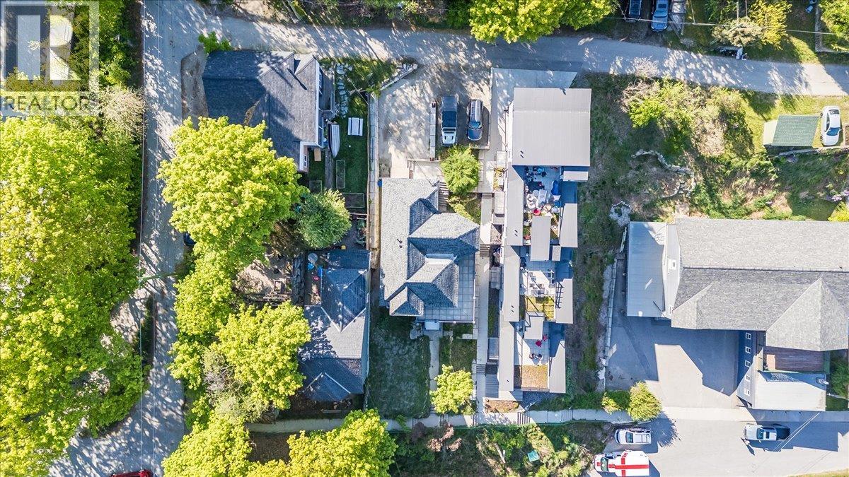 922 FRONT Street, Nelson