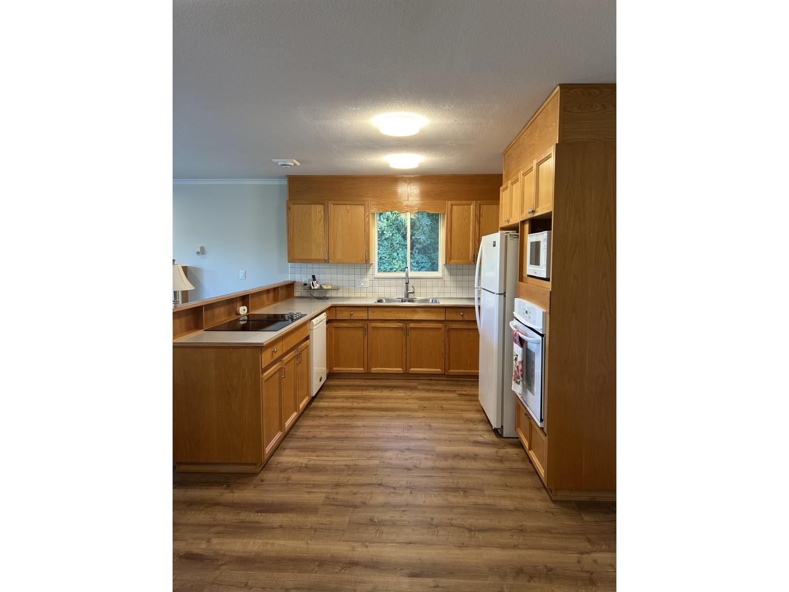 16481 86 AVENUE, Surrey