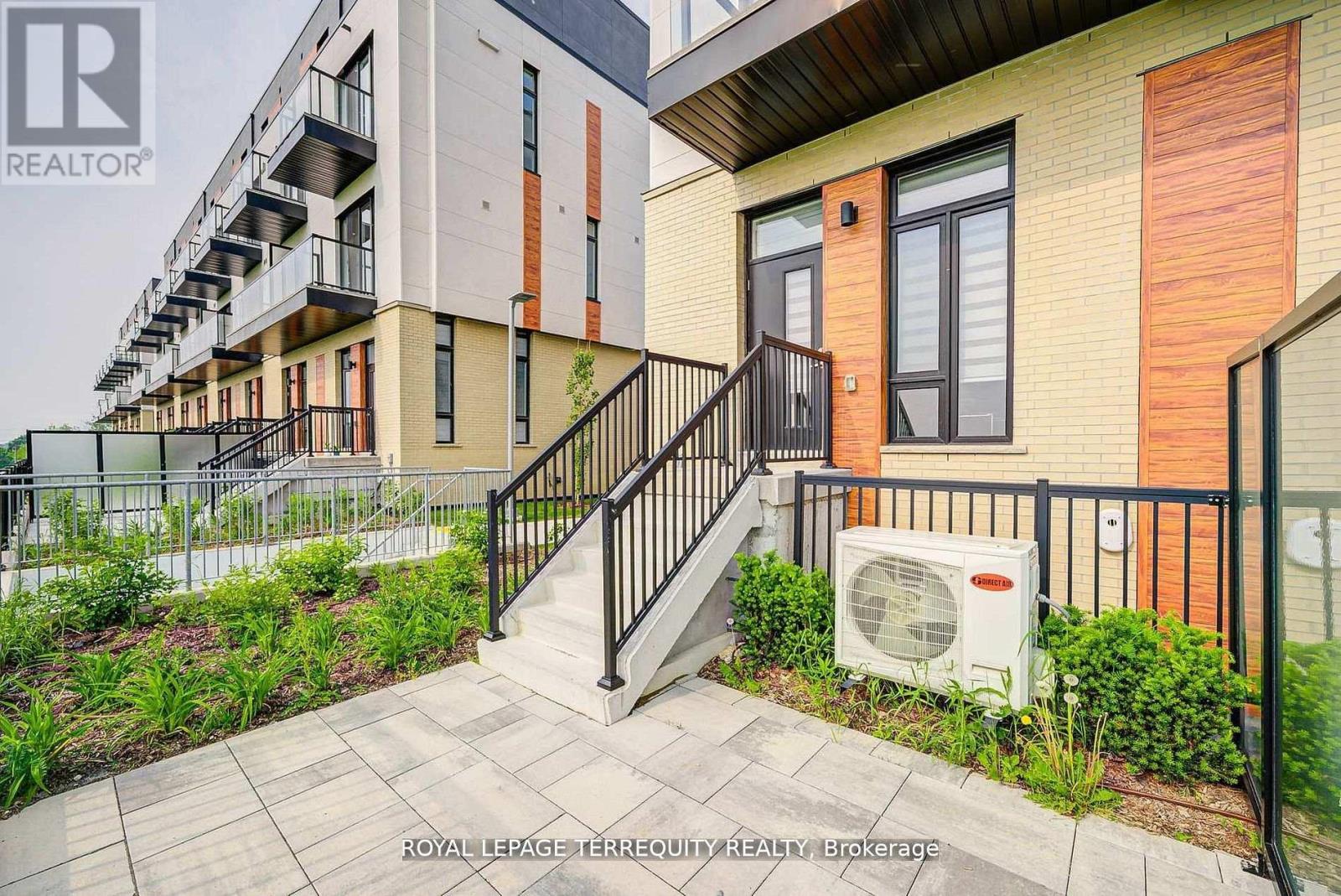 #601 7 STECKLEY HOUSE LANE - 5