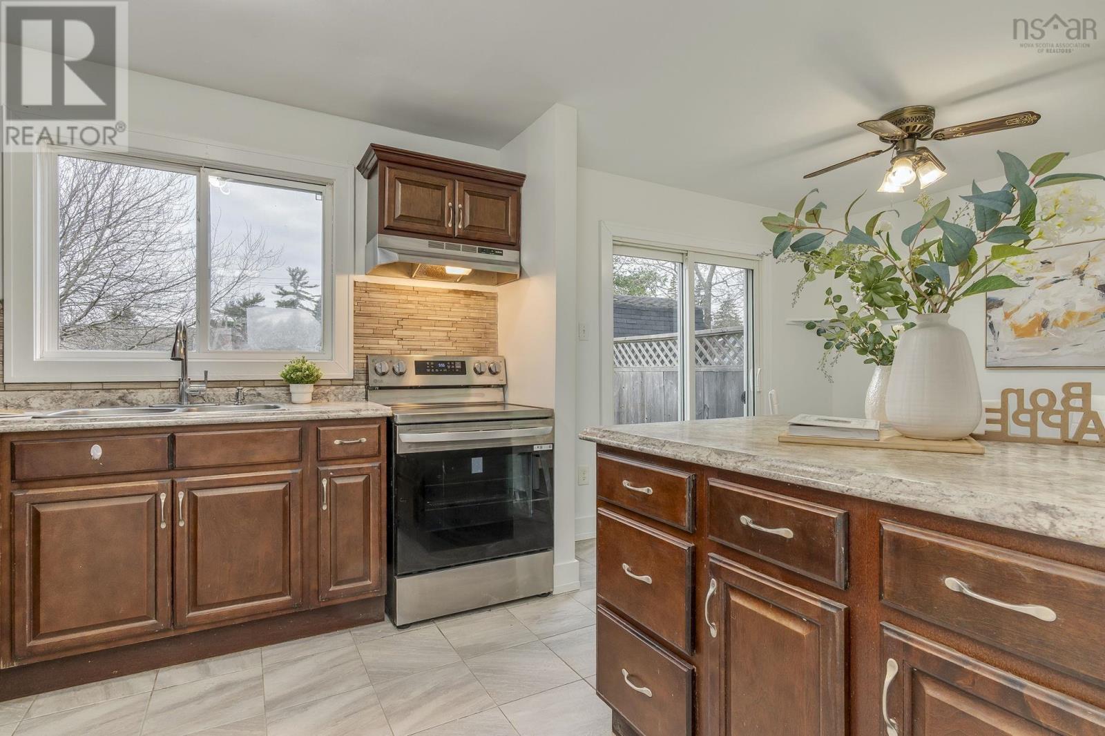 Property 28 of 50 of 30 Cole Drive