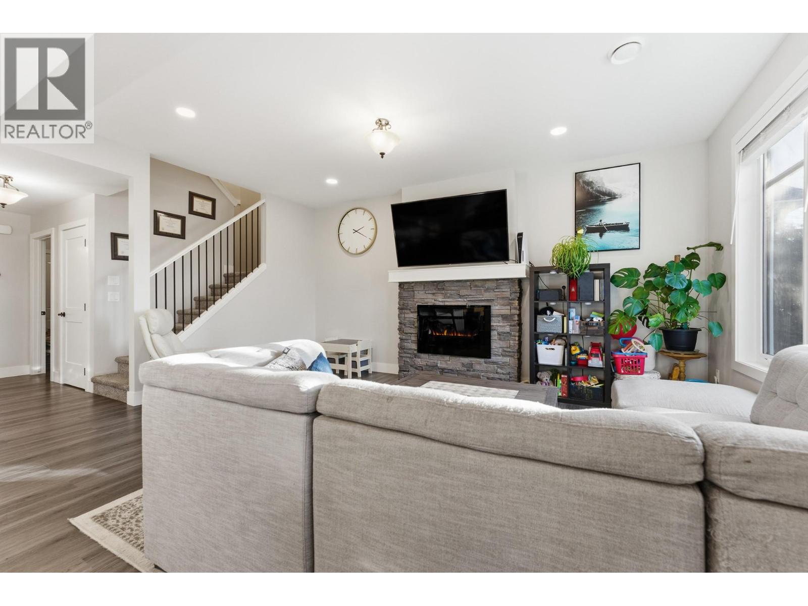 16 6635 Tronson Road, Vernon