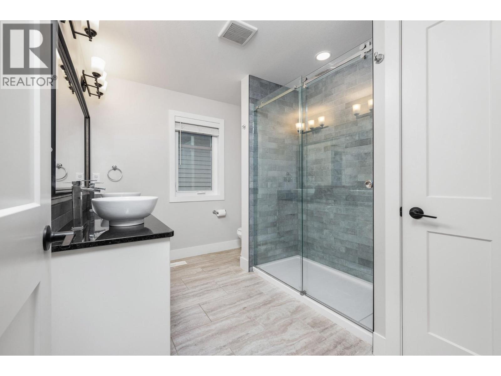 16 6635 Tronson Road, Vernon