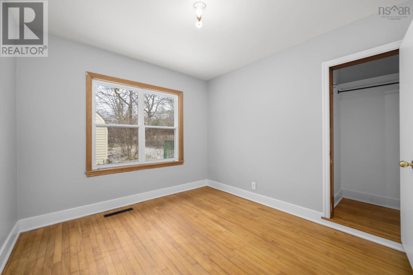 Property 21 of 40 of 282 Rocky Lake Drive