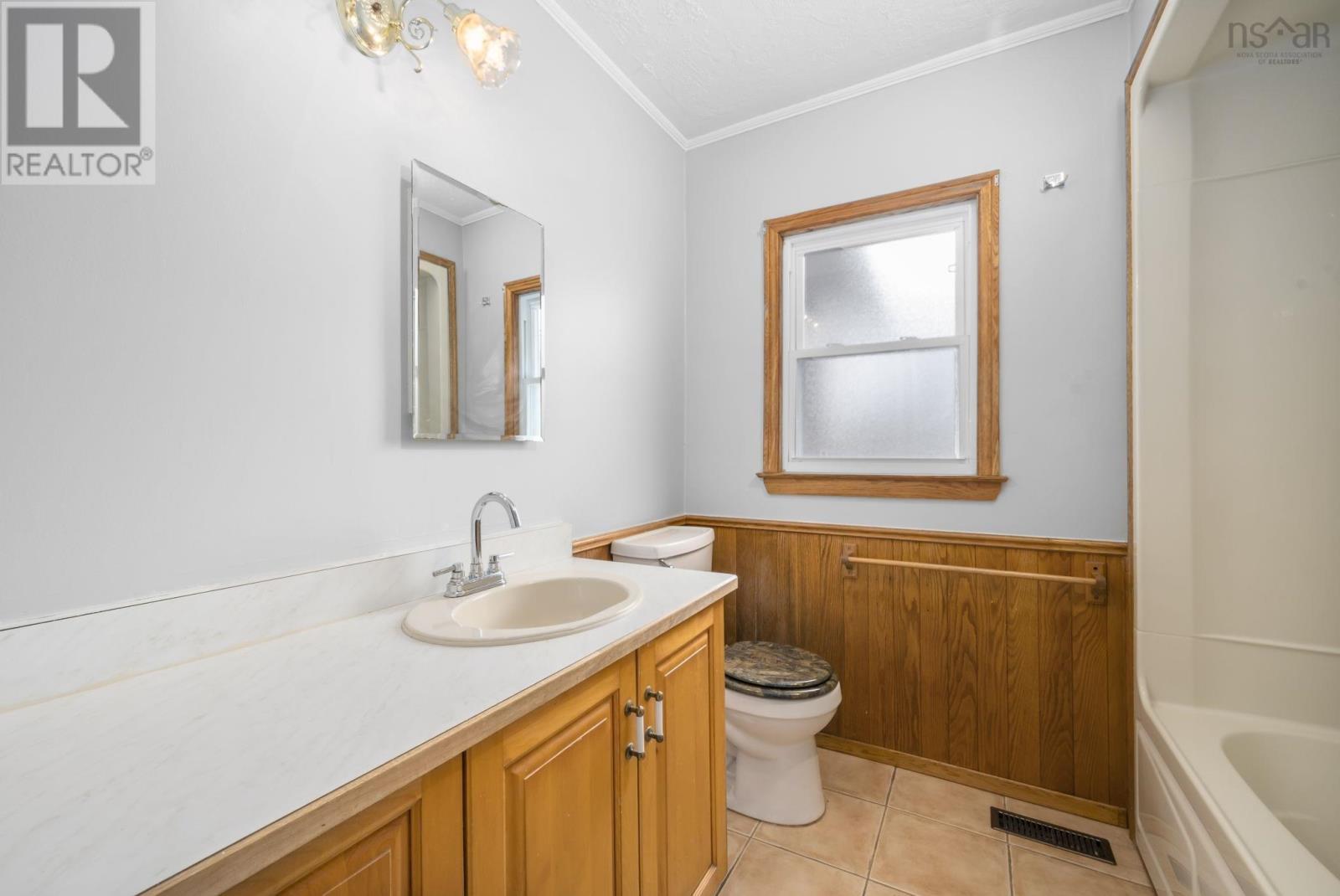 Property 23 of 40 of 282 Rocky Lake Drive