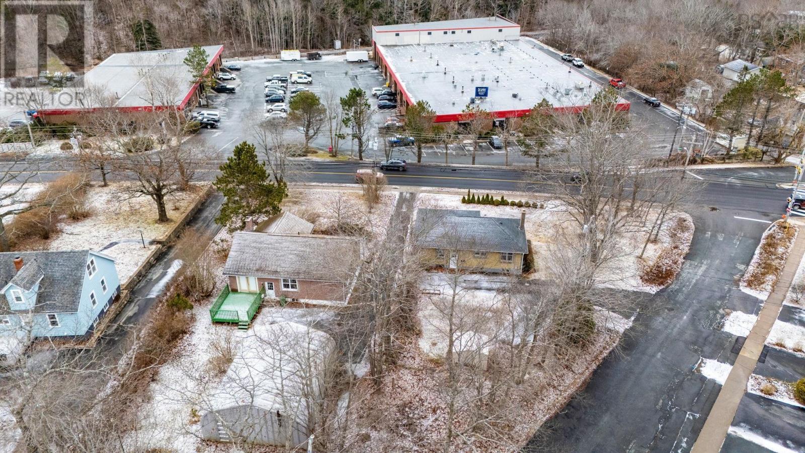 Property 37 of 40 of 282 Rocky Lake Drive