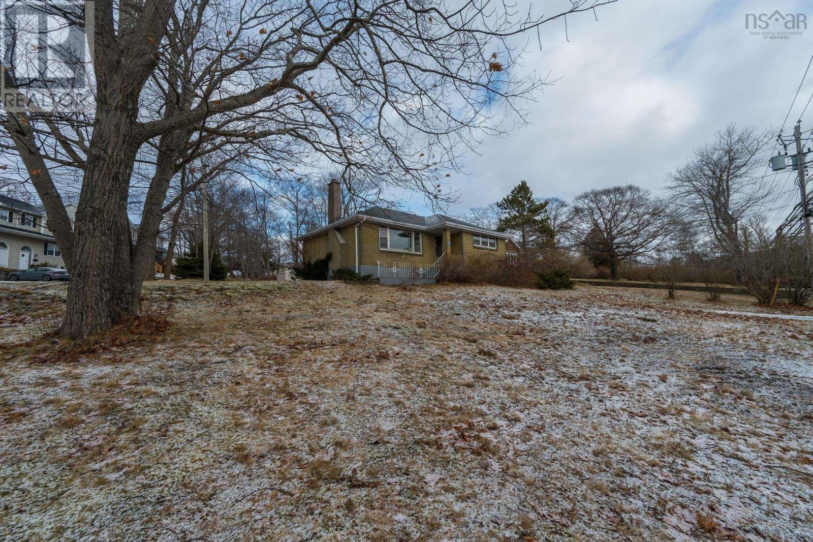 Property 34 of 49 of 276 Rocky Lake Drive