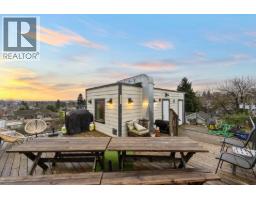754-758 E Broadway, Vancouver, BC V5T1X9 Photo 15